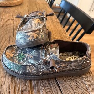 Women’s Hey Dudes Camo